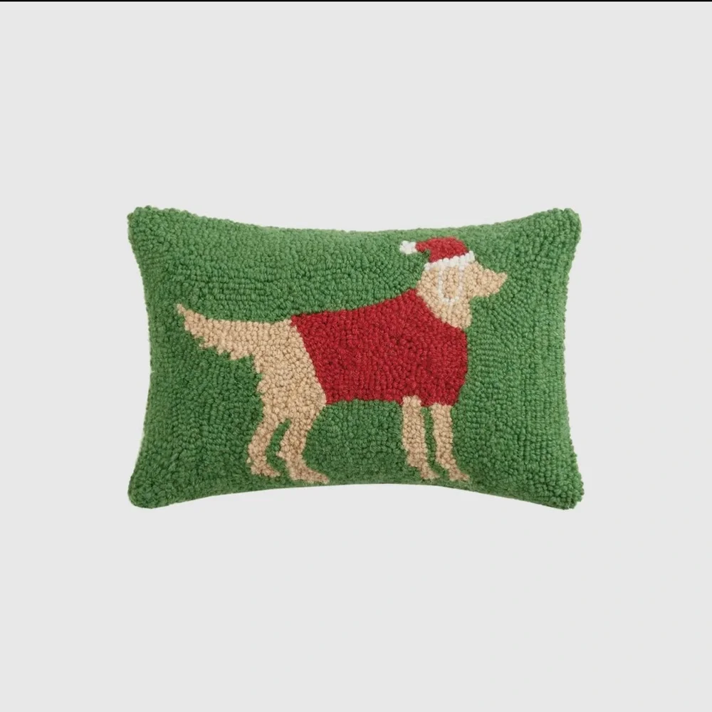 Golden Retriever Accent Pillow 100% wool nwt